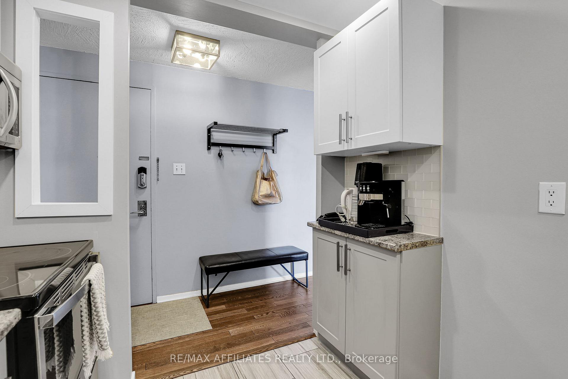 Photo 10 of Unit 2506, 505 St Laurent Boulevard, Ottawa, Viscount Alexander Park — HOMEH