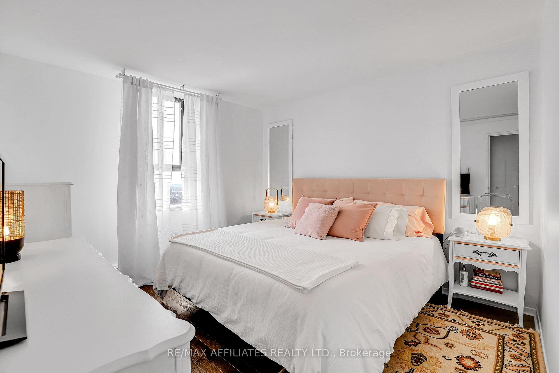 Photo 19 of Unit 2506, 505 St Laurent Boulevard, Ottawa, Viscount Alexander Park — HOMEH