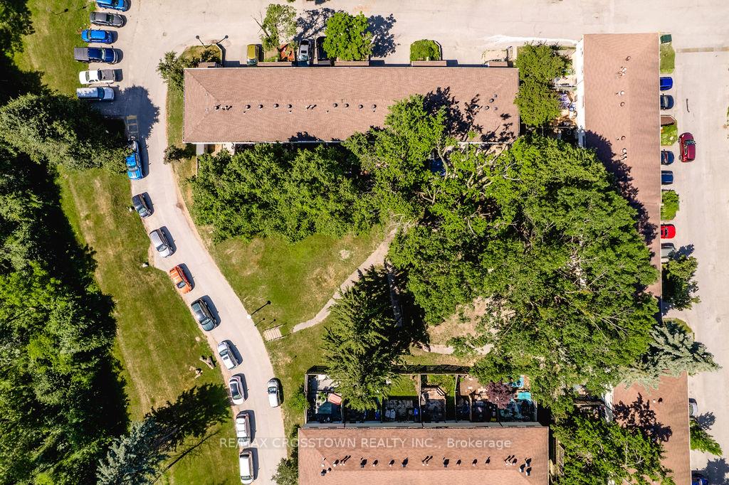 Photo 47 of Unit J4, 63 Ferris Lane, Barrie, Cundles East — HOMEH