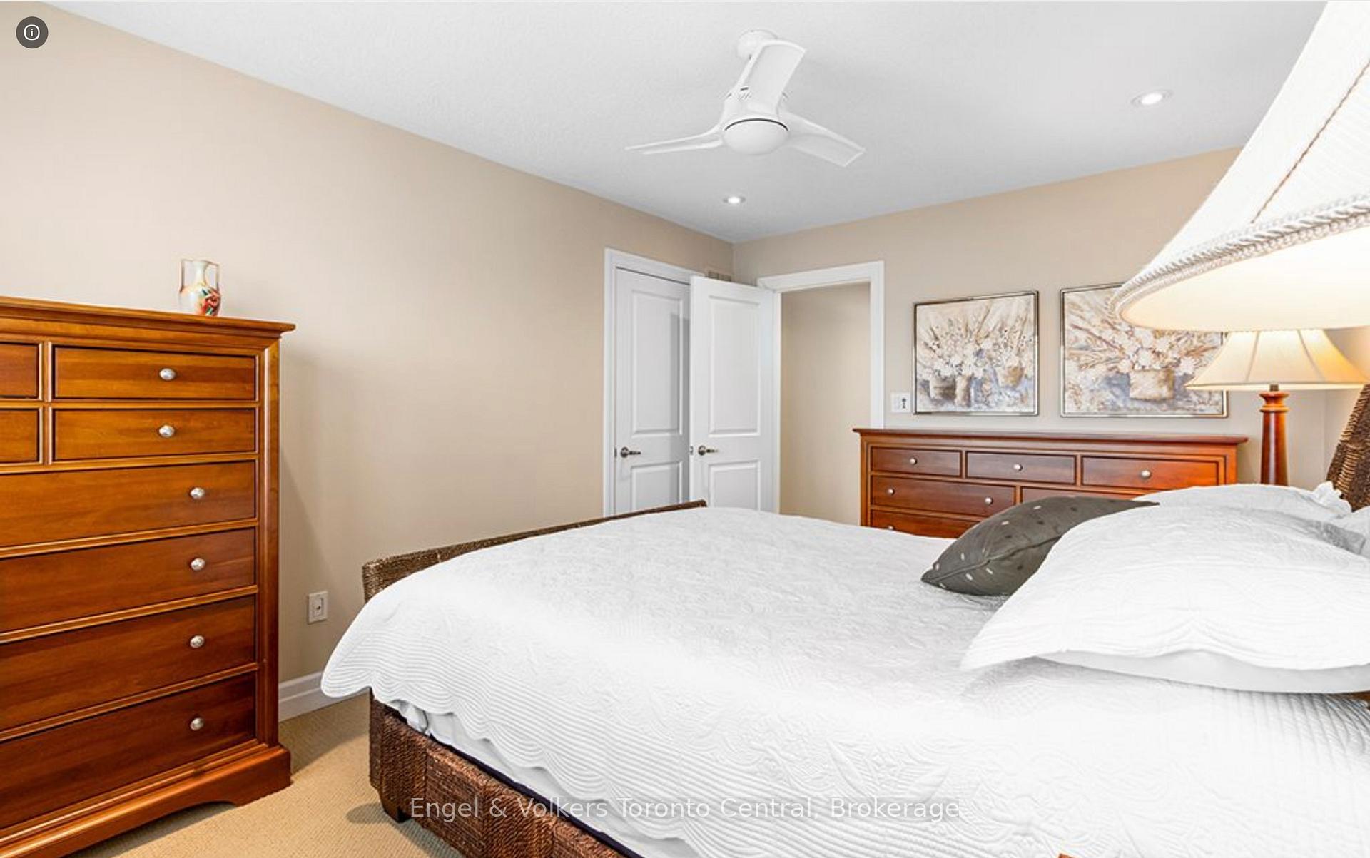 Photo 21 of Unit 7, 1 Westmount Mews, Collingwood — HOMEH