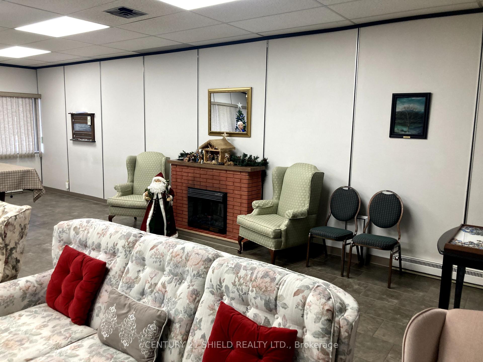 Photo 5 of Unit 304, 308 2nd Street E, Cornwall — HOMEH