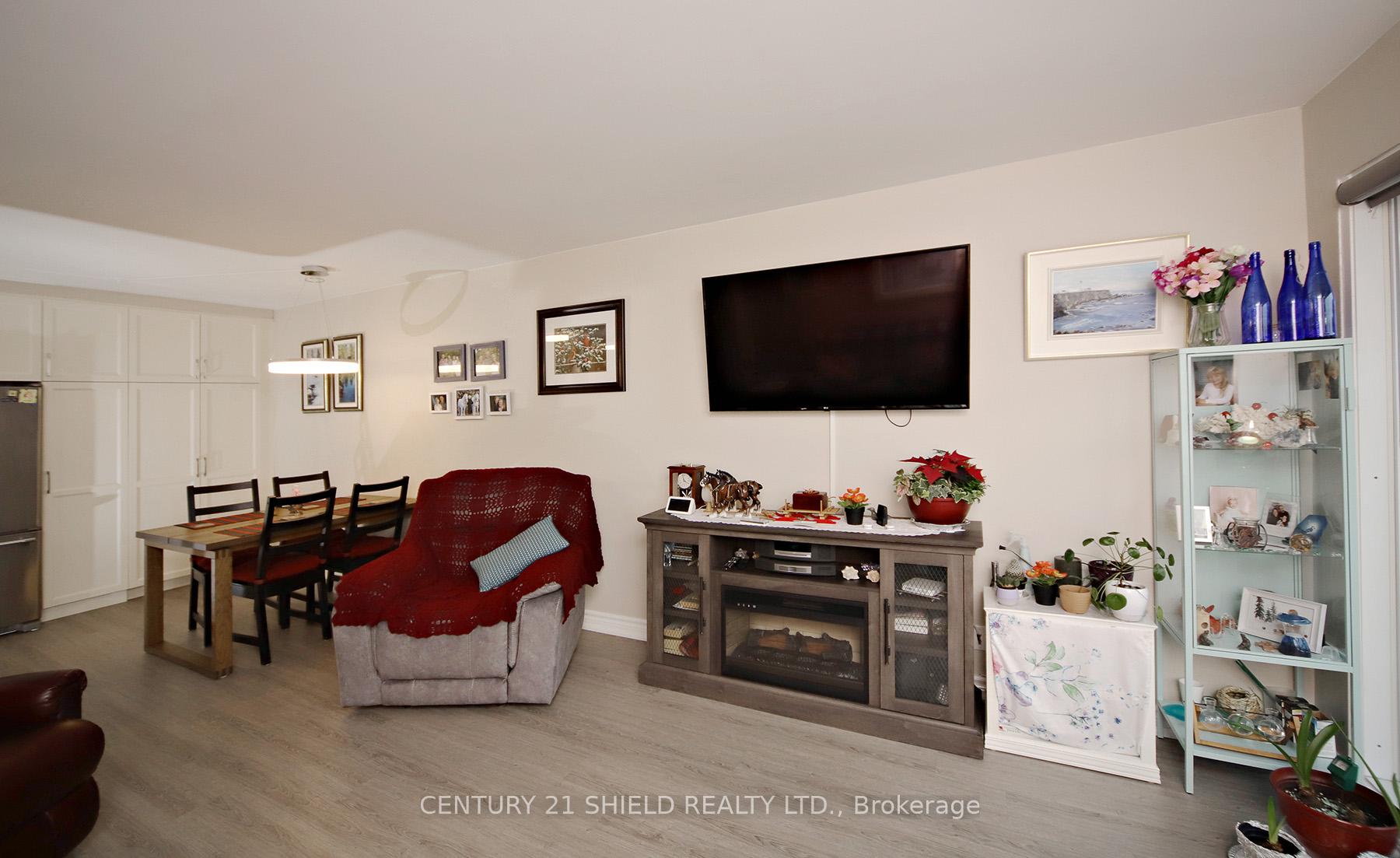Photo 10 of Unit 304, 308 2nd Street E, Cornwall — HOMEH
