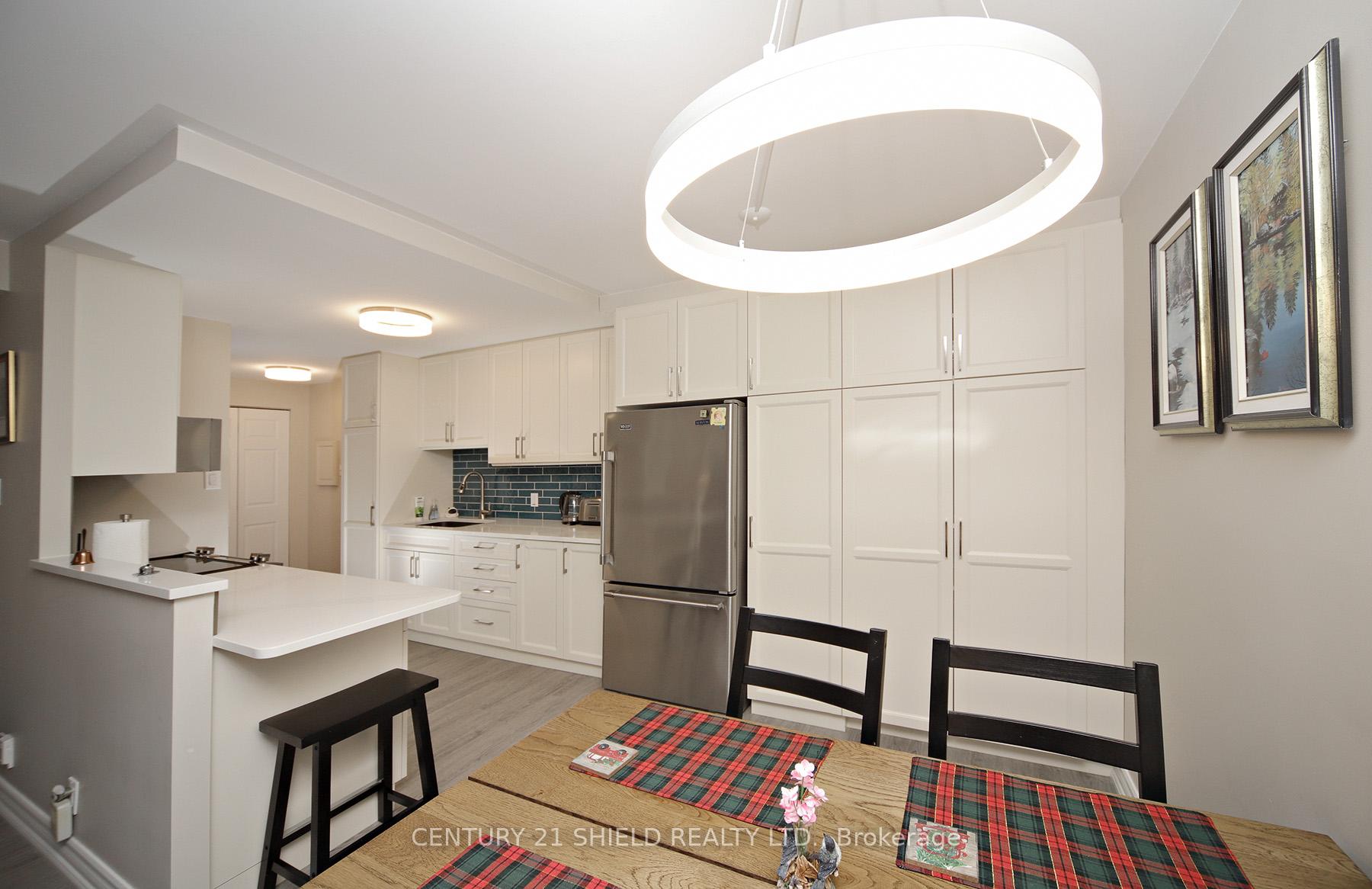 Photo 12 of Unit 304, 308 2nd Street E, Cornwall — HOMEH