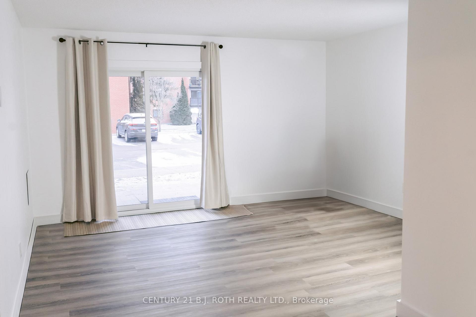 Photo 7 of Unit A2, 175 Edgehill Drive, Barrie, Letitia Heights — HOMEH
