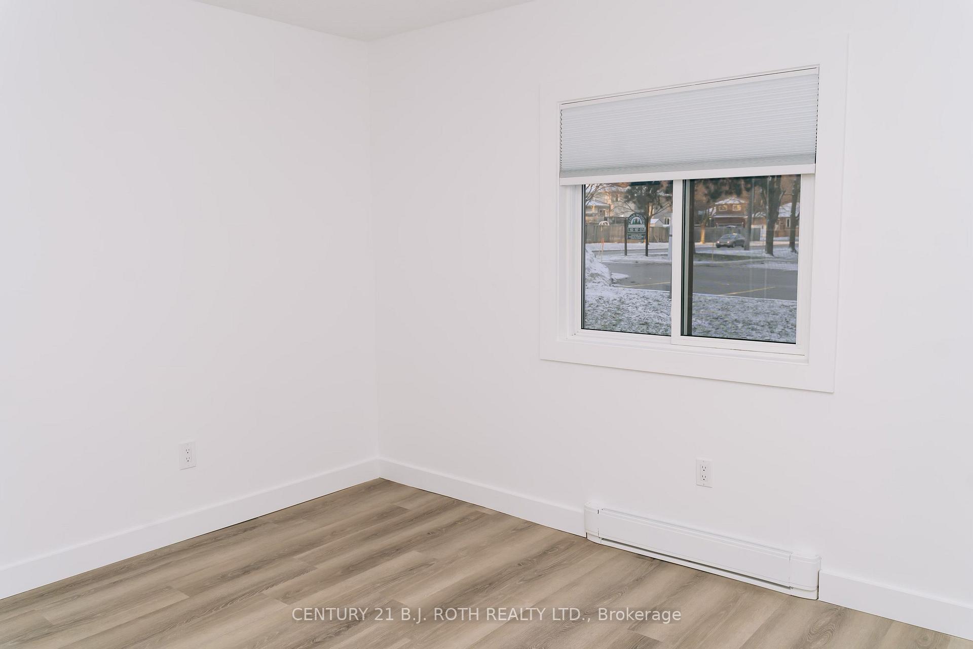 Photo 10 of Unit A2, 175 Edgehill Drive, Barrie, Letitia Heights — HOMEH