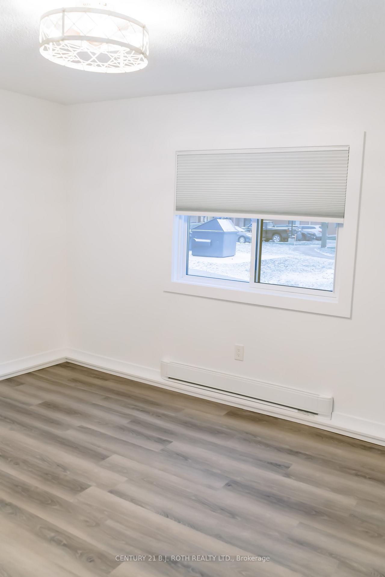 Photo 14 of Unit A2, 175 Edgehill Drive, Barrie, Letitia Heights — HOMEH