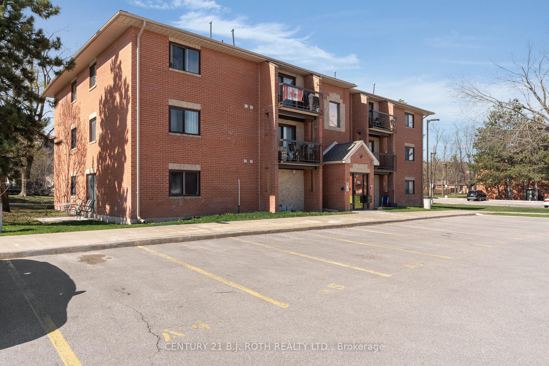 Photo 20 of Unit A2, 175 Edgehill Drive, Barrie, Letitia Heights — HOMEH