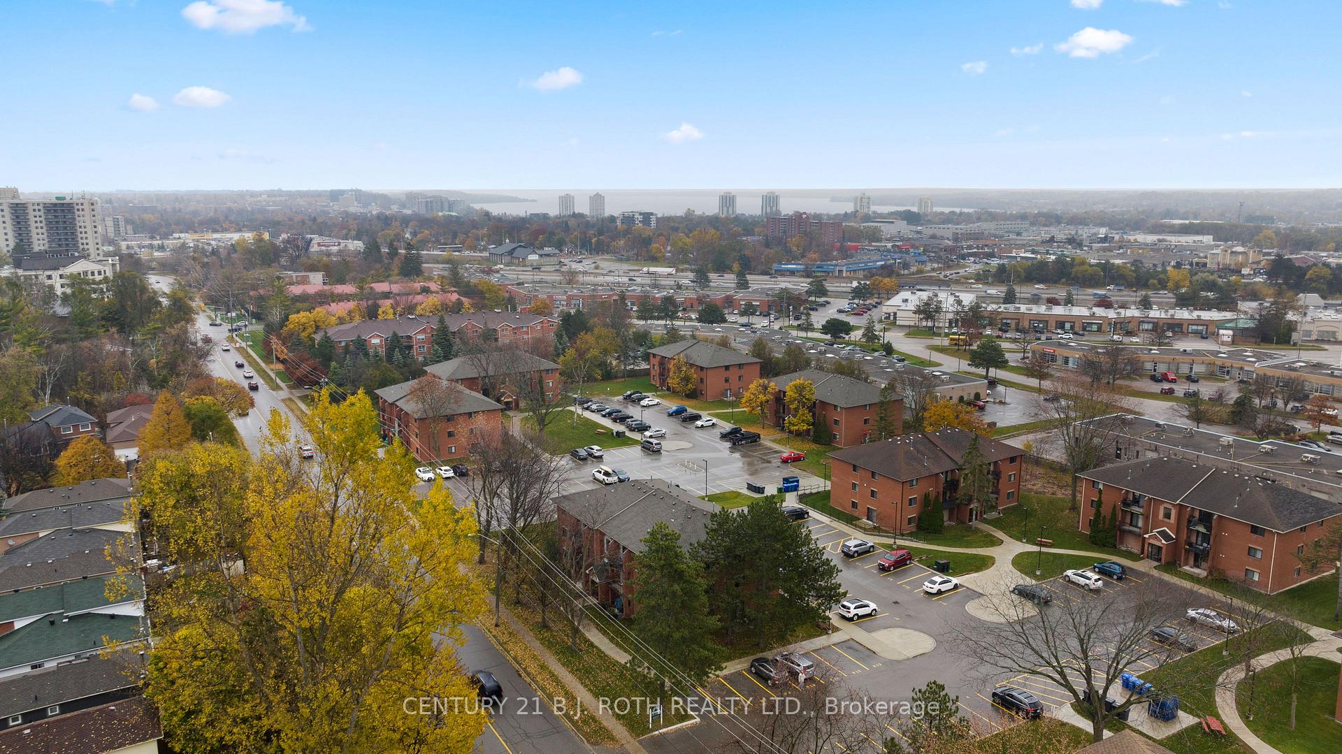 Photo 23 of Unit A2, 175 Edgehill Drive, Barrie, Letitia Heights — HOMEH