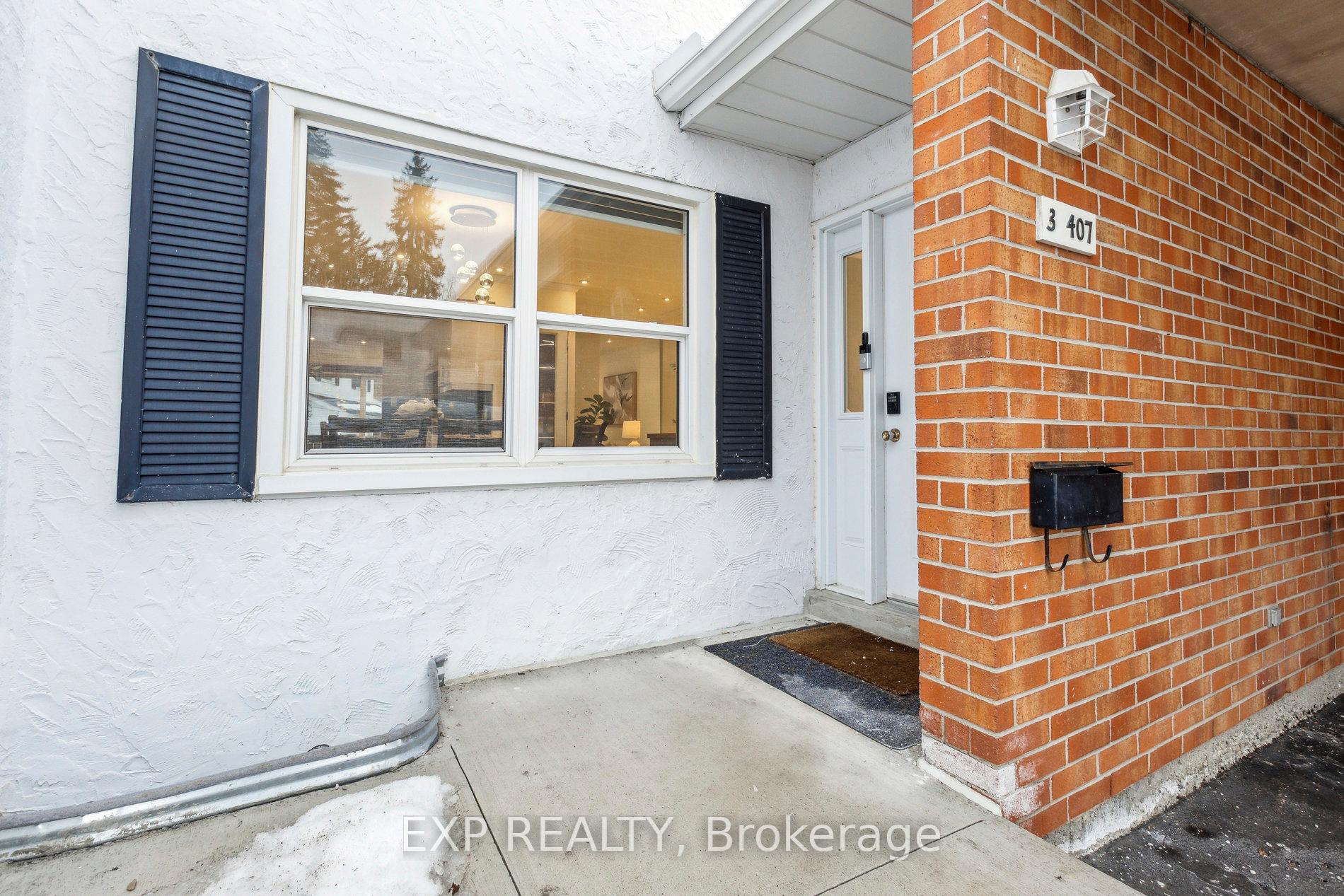 Photo 3 of Unit 3, 407 Keats Way, Waterloo — HOMEH