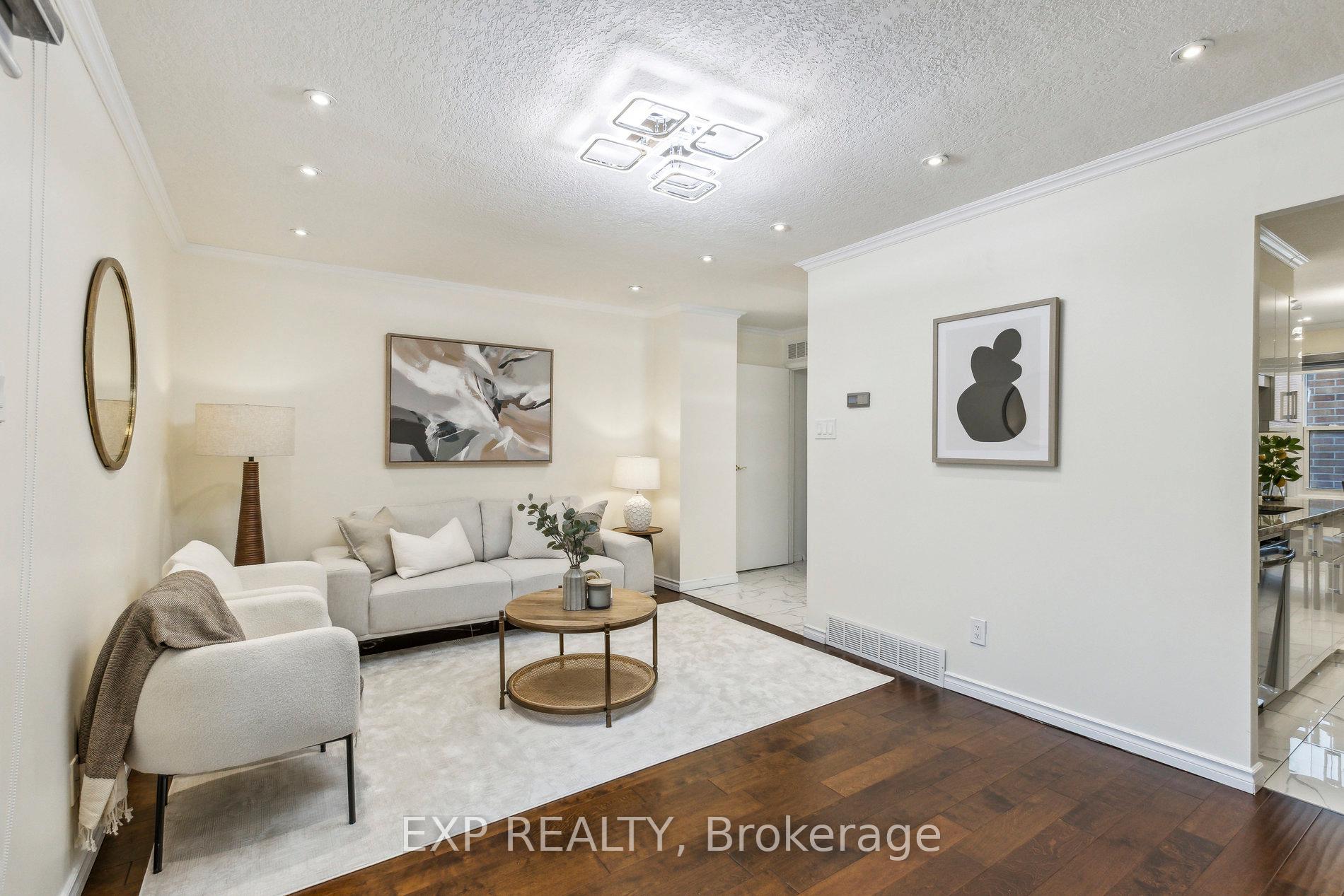 Photo 7 of Unit 3, 407 Keats Way, Waterloo — HOMEH