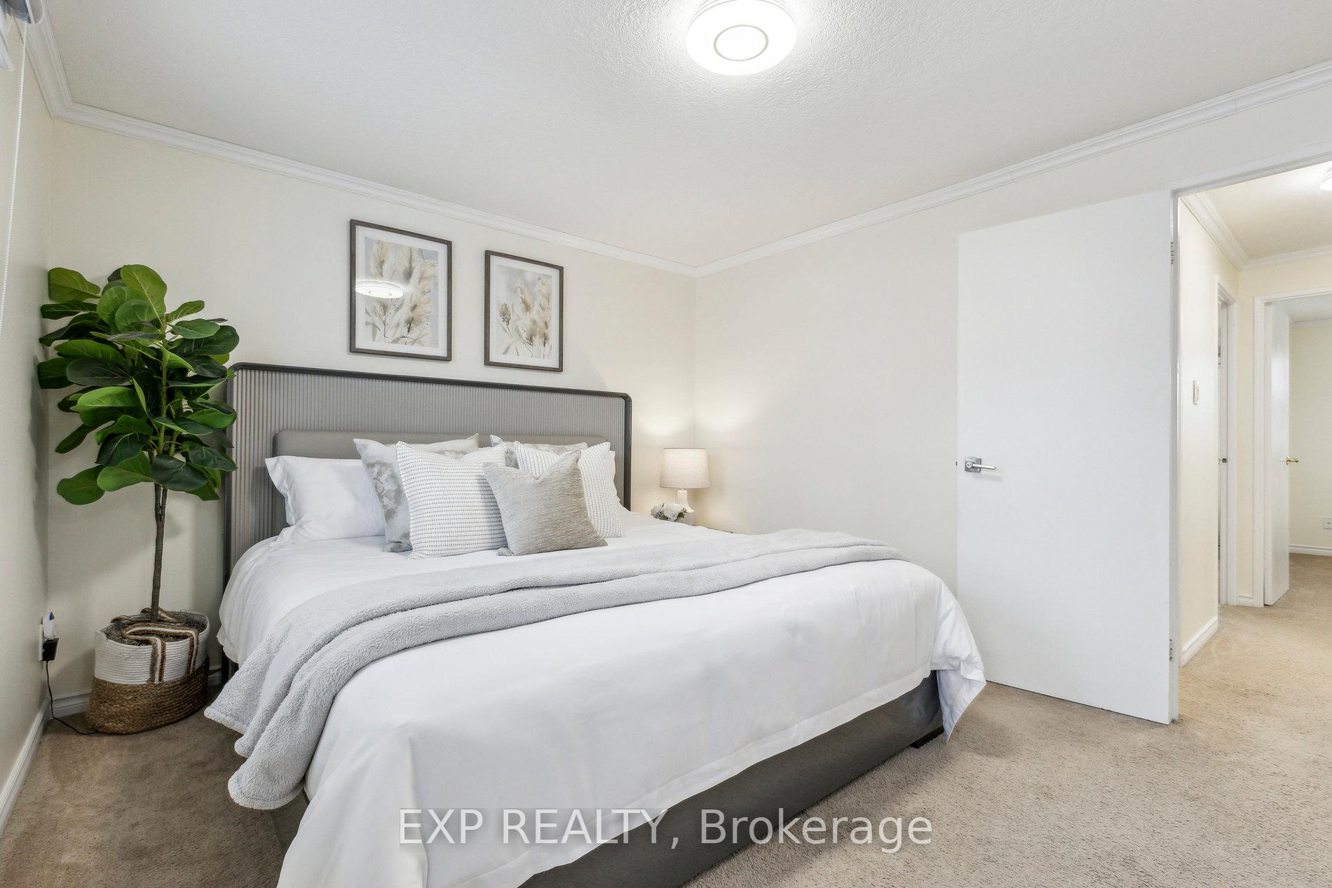 Photo 16 of Unit 3, 407 Keats Way, Waterloo — HOMEH