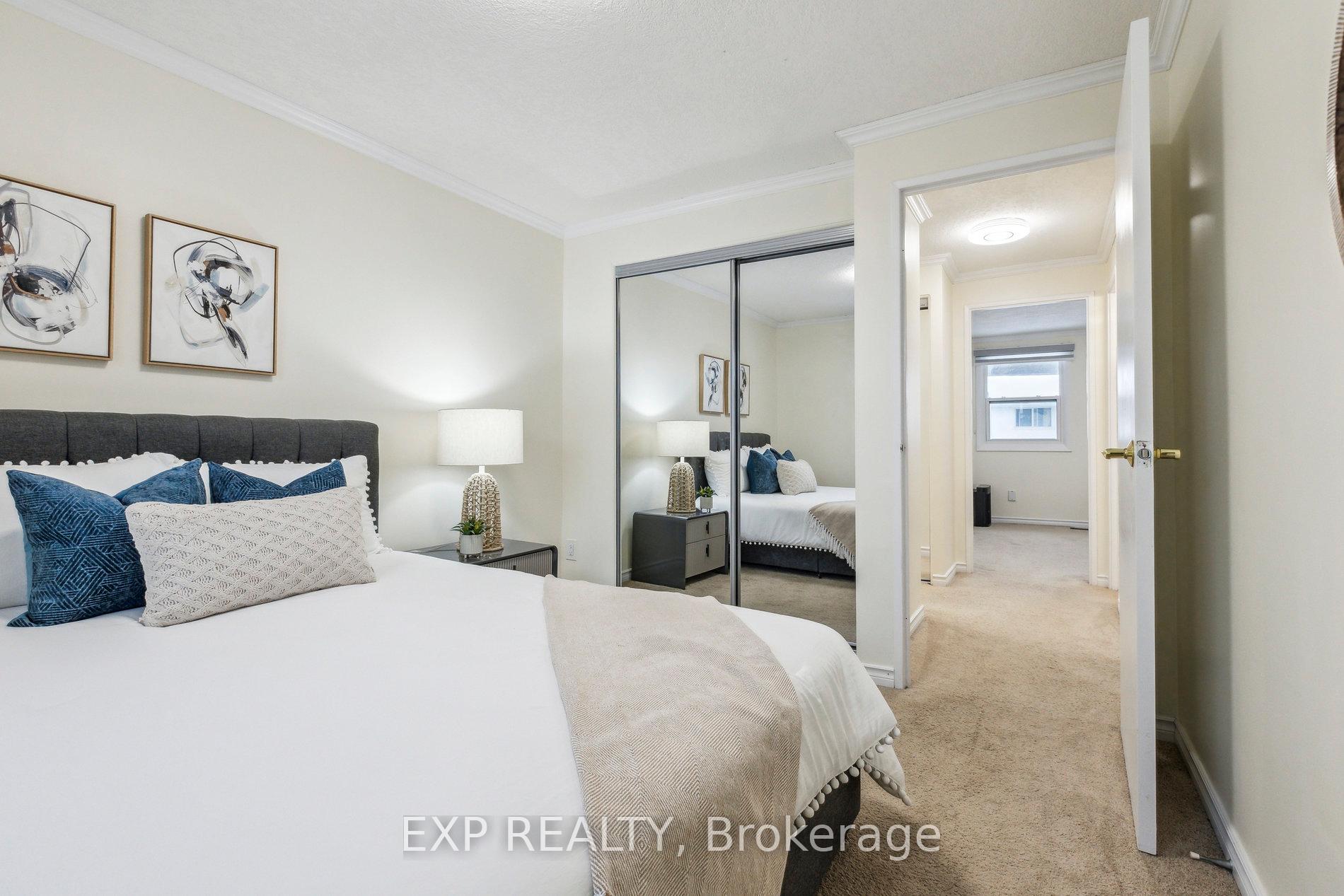Photo 18 of Unit 3, 407 Keats Way, Waterloo — HOMEH
