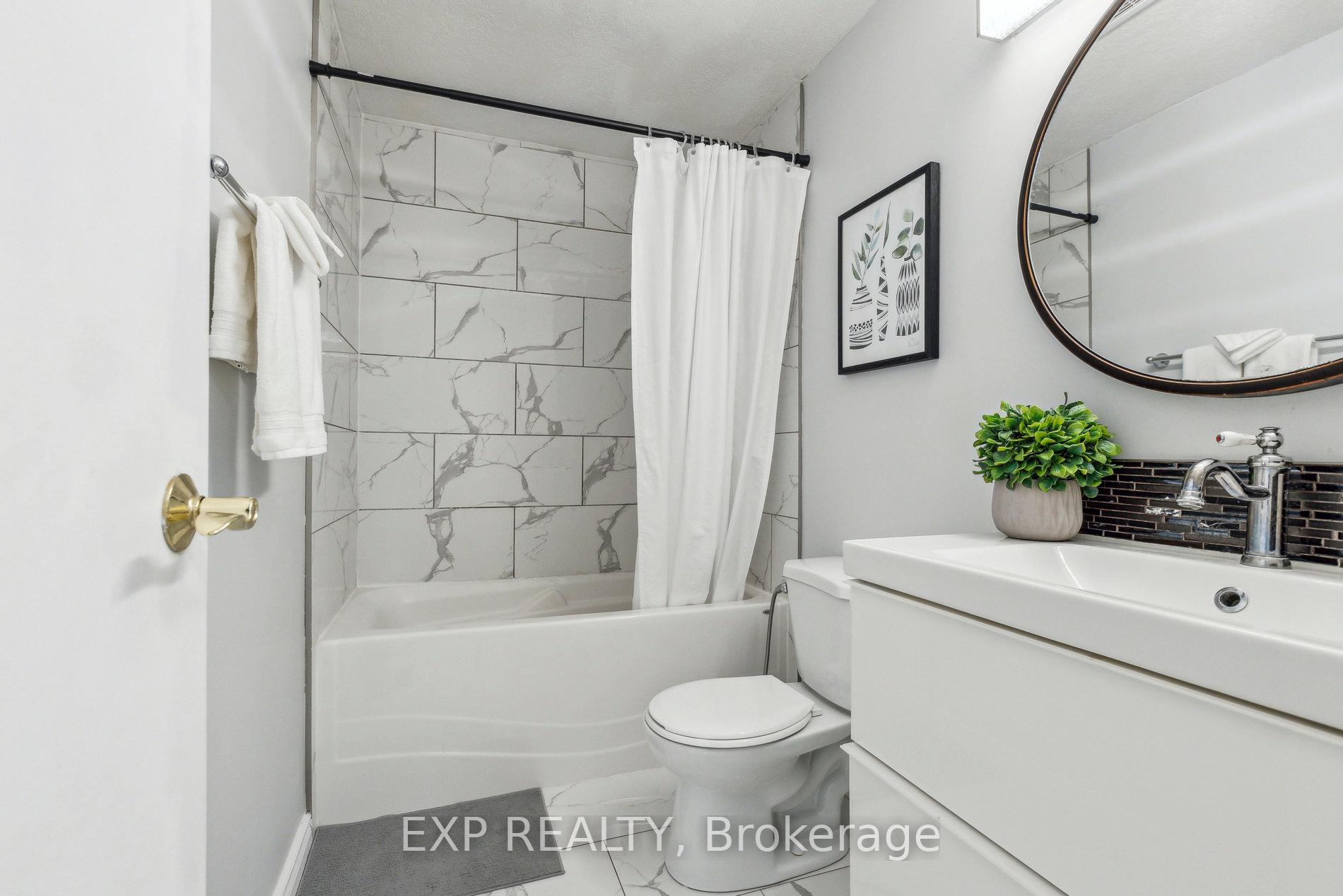 Photo 20 of Unit 3, 407 Keats Way, Waterloo — HOMEH