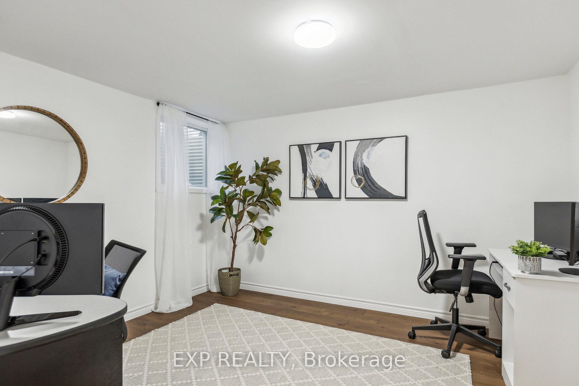 Photo 23 of Unit 3, 407 Keats Way, Waterloo — HOMEH