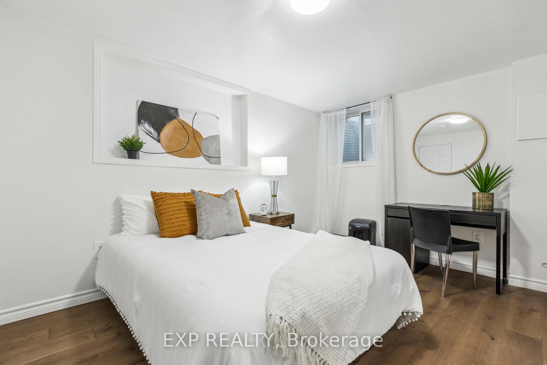 Photo 25 of Unit 3, 407 Keats Way, Waterloo — HOMEH
