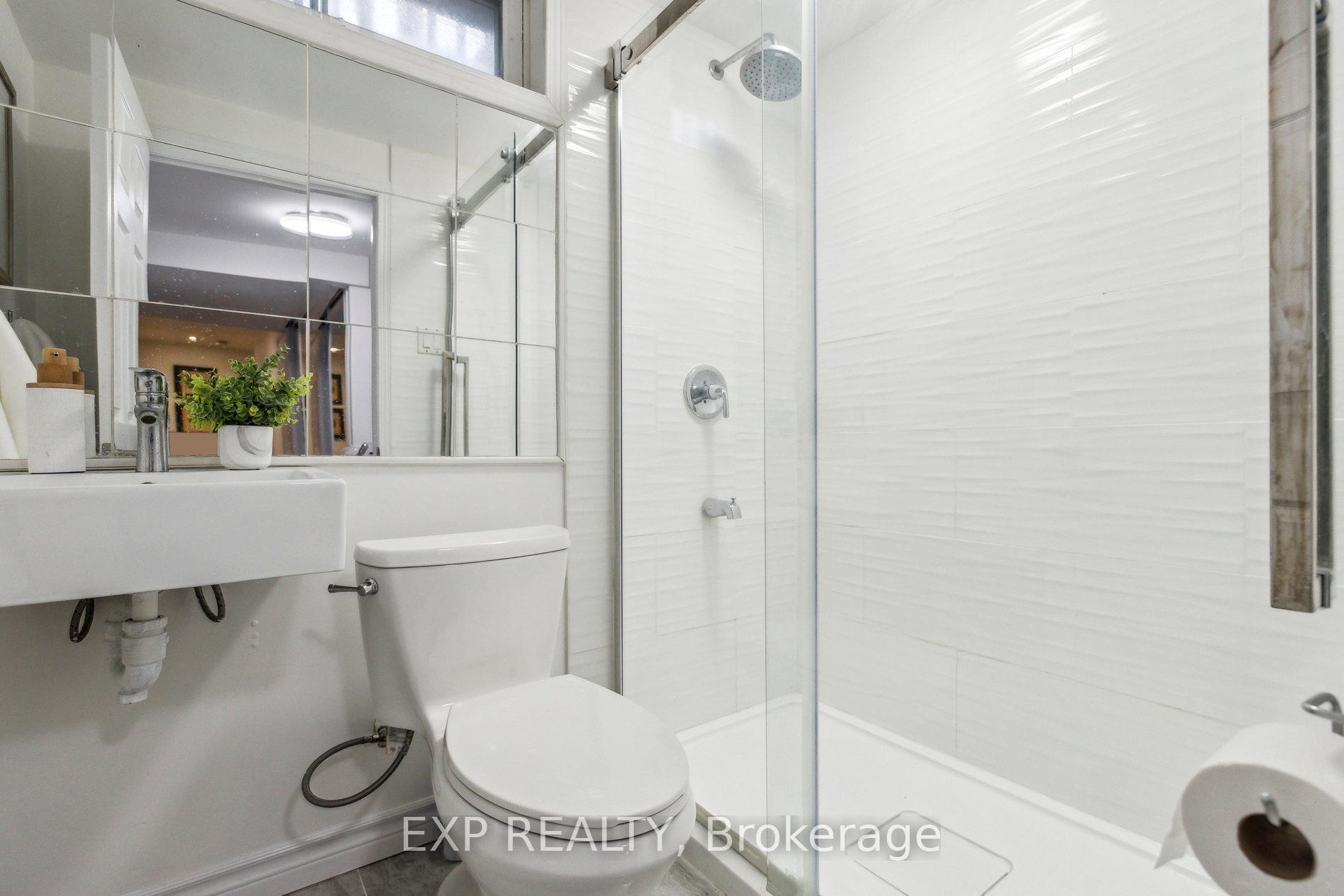 Photo 26 of Unit 3, 407 Keats Way, Waterloo — HOMEH