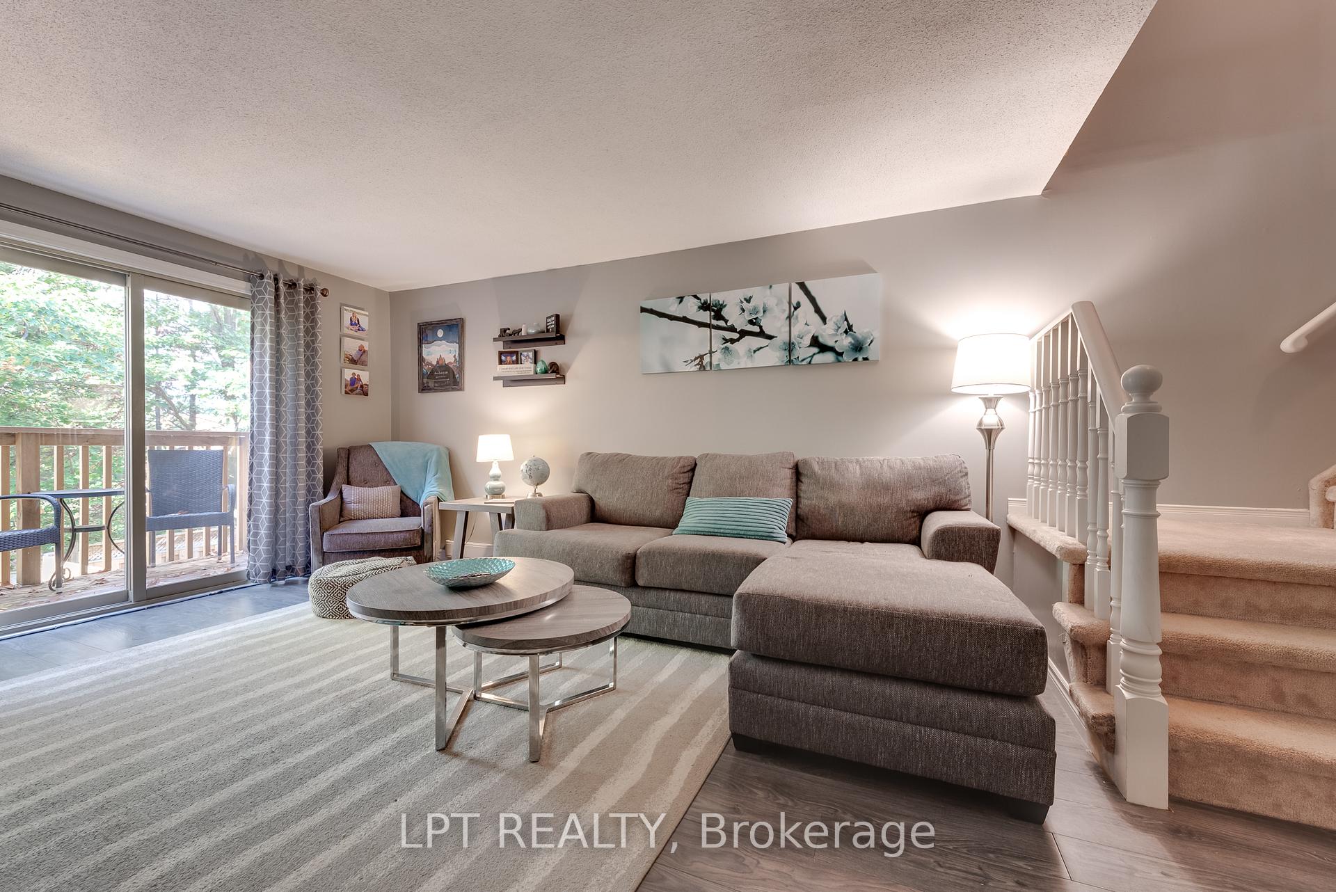Photo 5 of 5 Evergreen Court, Barrie, Ardagh — HOMEH
