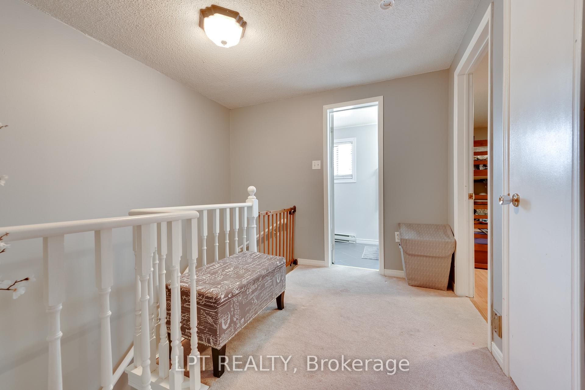 Photo 16 of 5 Evergreen Court, Barrie, Ardagh — HOMEH