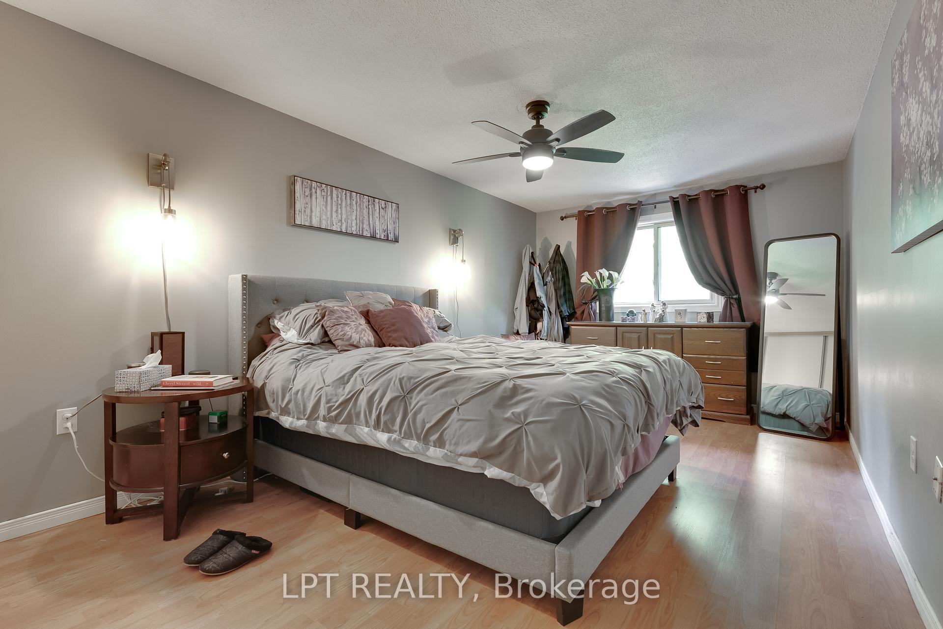 Photo 24 of 5 Evergreen Court, Barrie, Ardagh — HOMEH