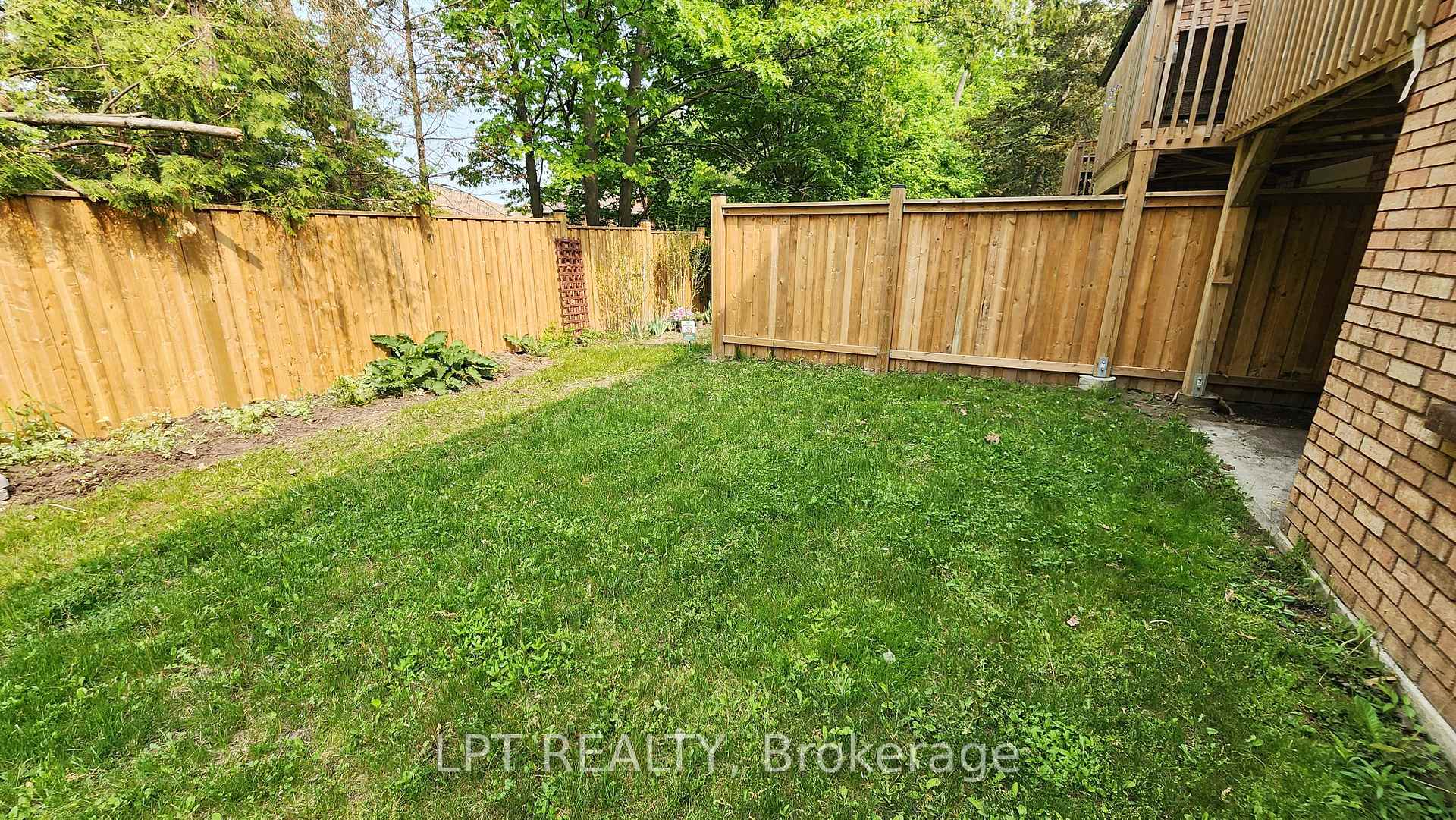Photo 34 of 5 Evergreen Court, Barrie, Ardagh — HOMEH