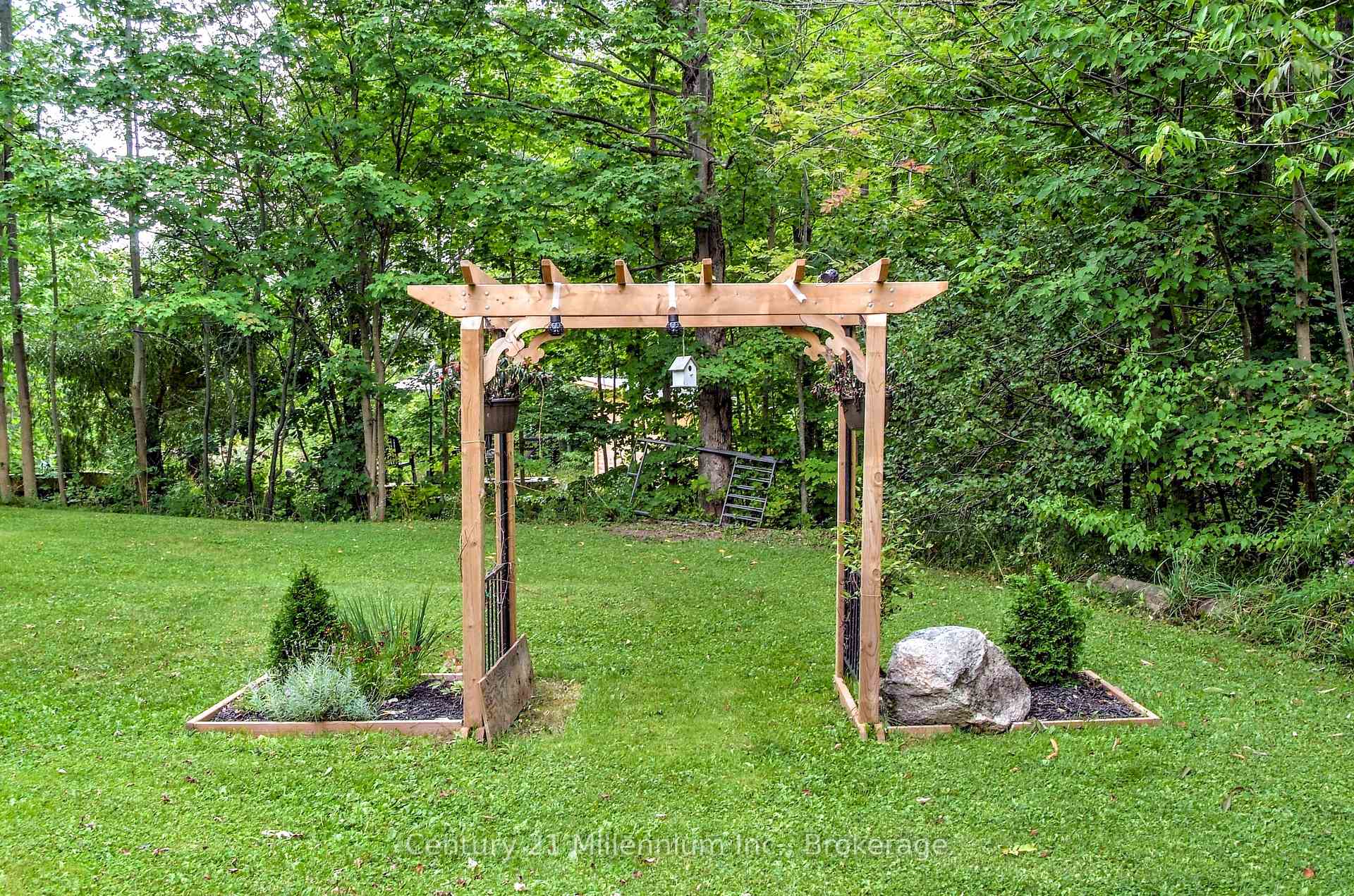 Photo 47 of 587285 9th Sideroad, Blue Mountains — HOMEH