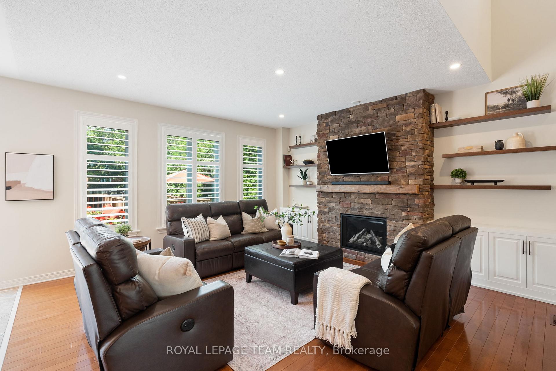 Photo 8 of 7 Ash Valley Avenue, Ottawa, Barrhaven East — HOMEH