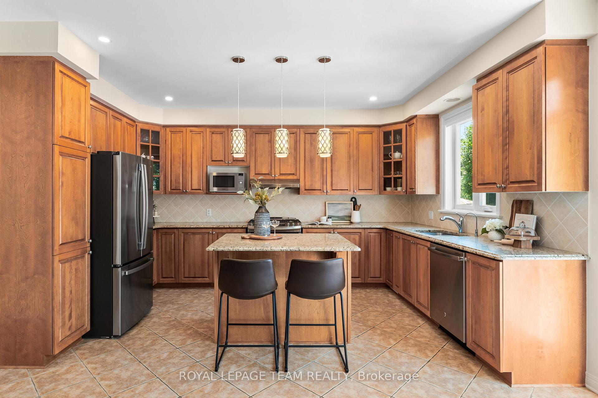 Photo 14 of 7 Ash Valley Avenue, Ottawa, Barrhaven East — HOMEH