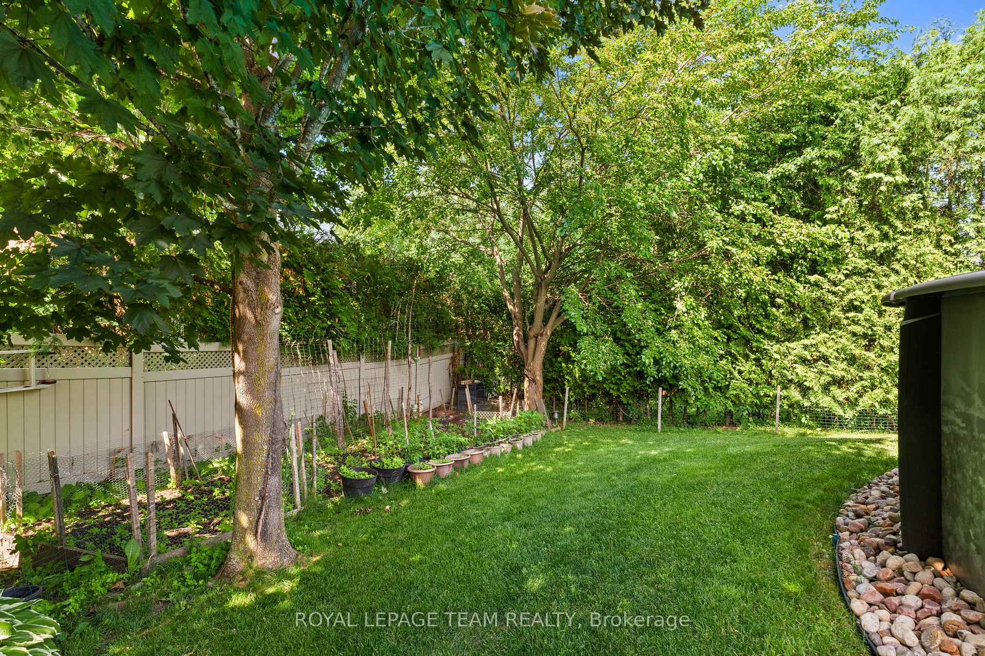 Photo 38 of 7 Ash Valley Avenue, Ottawa, Barrhaven East — HOMEH
