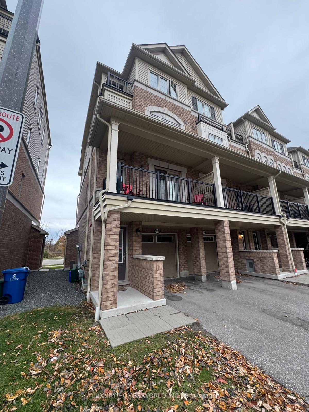 Front of Unit 330, 2336 Chevron Prince Path