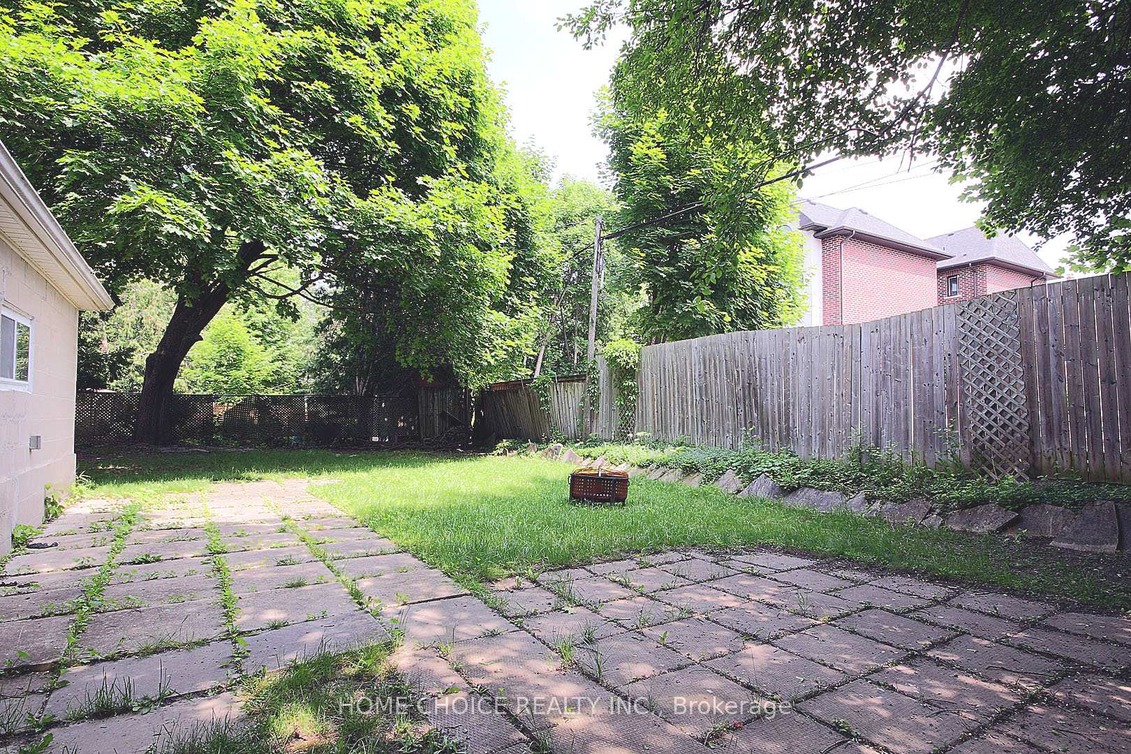 Photo 13 of 48 Johnson Road, Aurora, Aurora Highlands — HOMEH