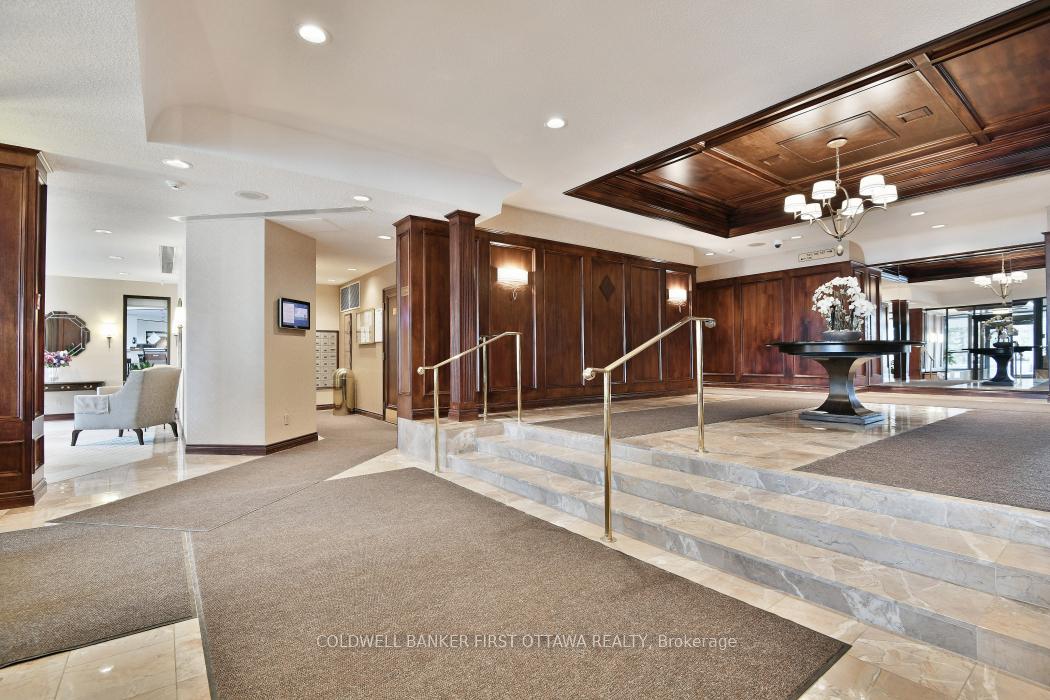 Photo 2 of Unit 904, 1510 Riverside Drive, Ottawa, Riverview Park — HOMEH