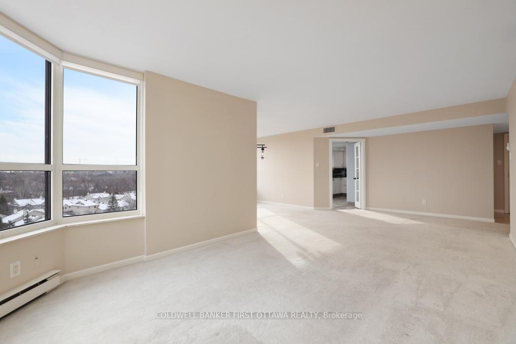 Photo 11 of Unit 904, 1510 Riverside Drive, Ottawa, Riverview Park — HOMEH