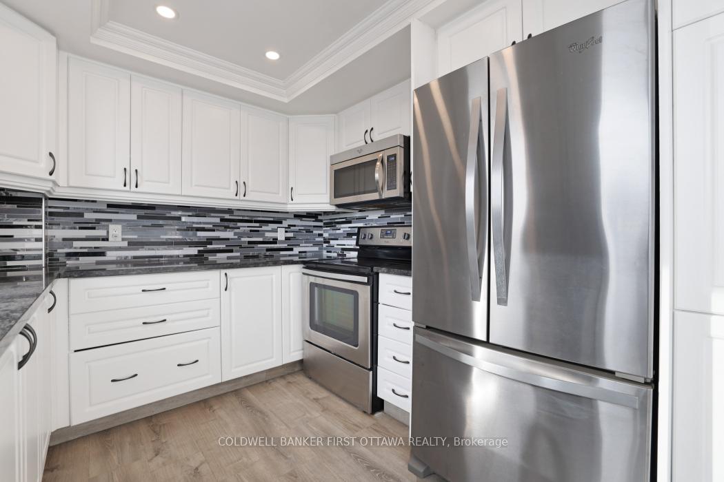 Photo 19 of Unit 904, 1510 Riverside Drive, Ottawa, Riverview Park — HOMEH