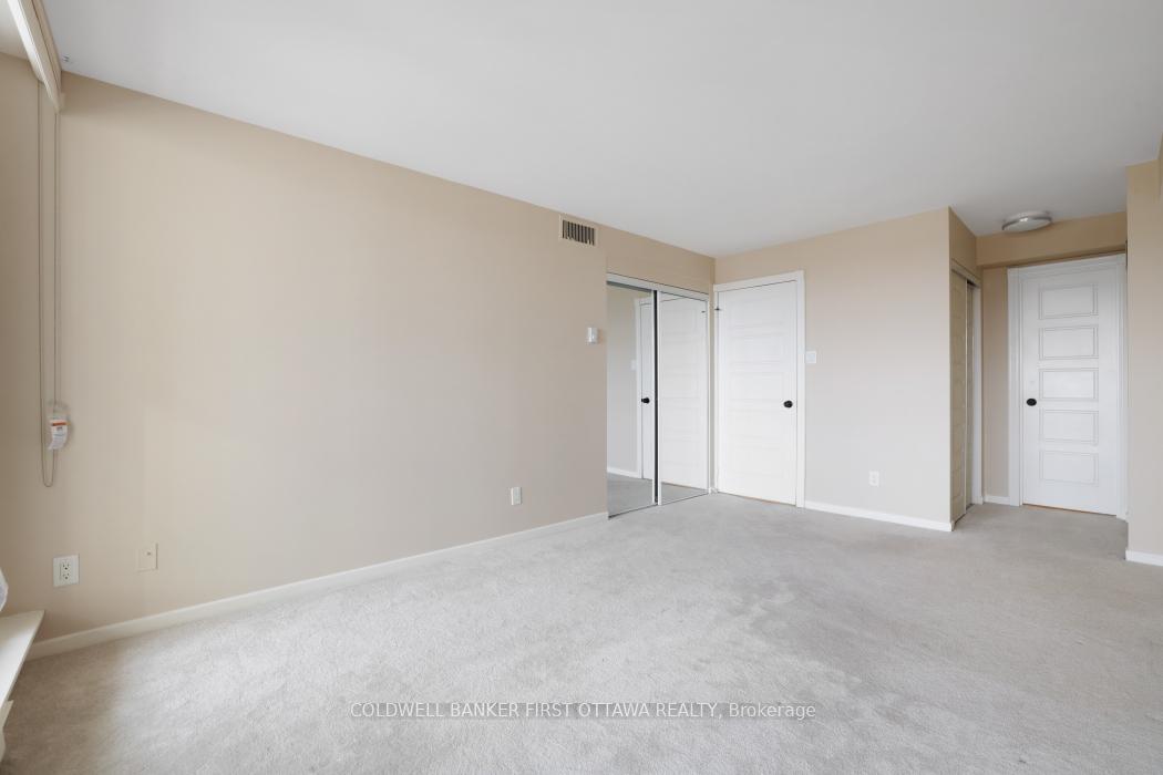 Photo 25 of Unit 904, 1510 Riverside Drive, Ottawa, Riverview Park — HOMEH