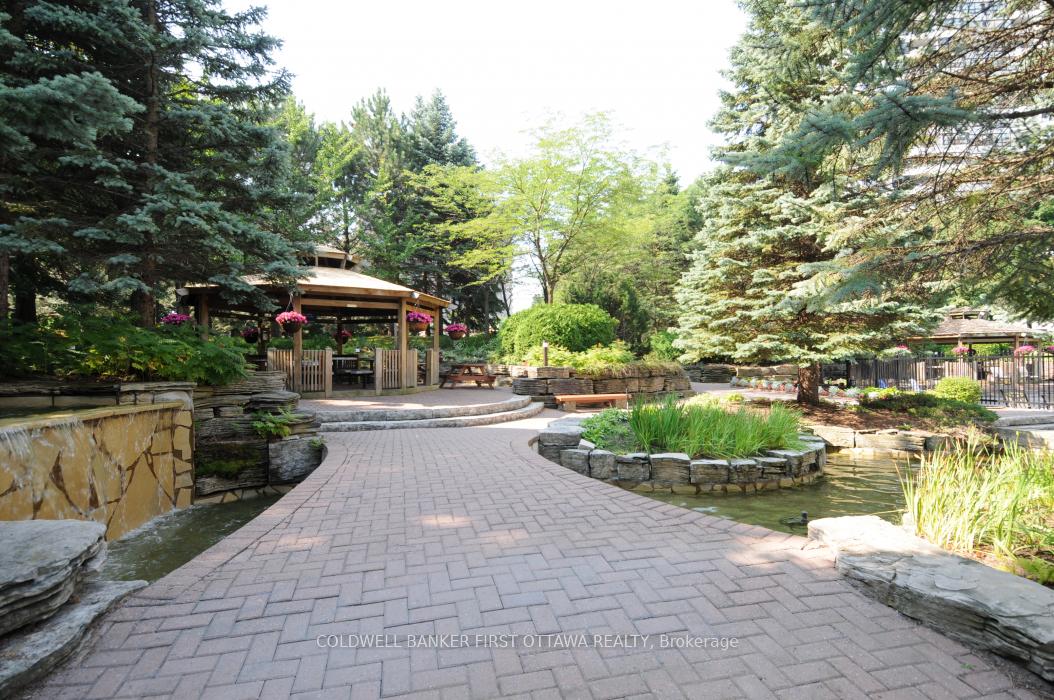 Photo 39 of Unit 904, 1510 Riverside Drive, Ottawa, Riverview Park — HOMEH