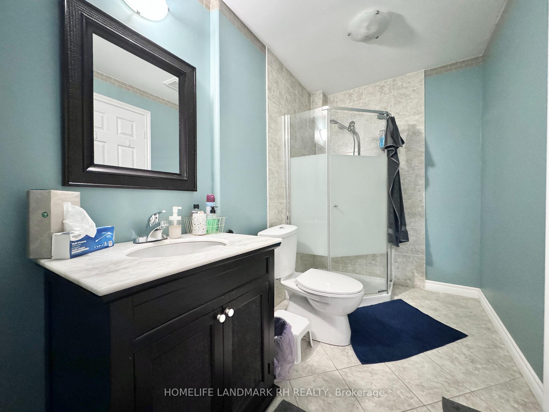 Photo 8 of Unit BSMT, 28 Spring Farm Road, Aurora, Bayview Northeast — HOMEH