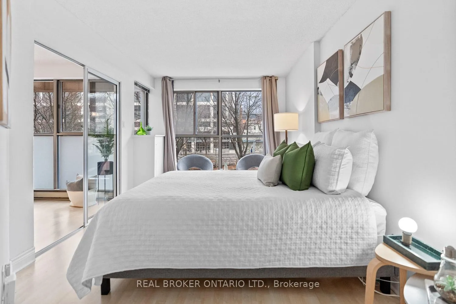 Photo 11 of Unit 223, 65 Scadding Avenue, Toronto, Waterfront Communities — HOMEH