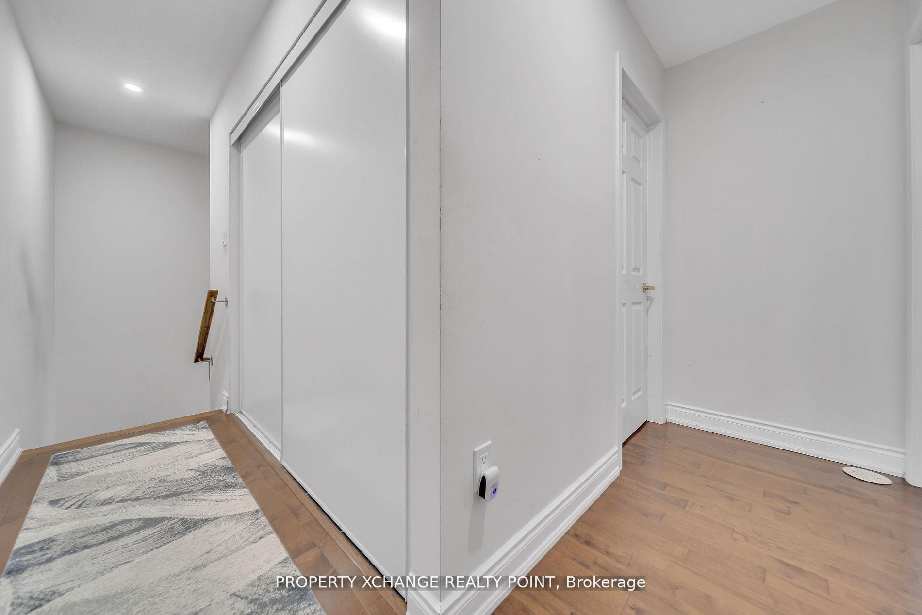 Photo 8 of 107 Chapman Drive, Ajax, Central — HOMEH