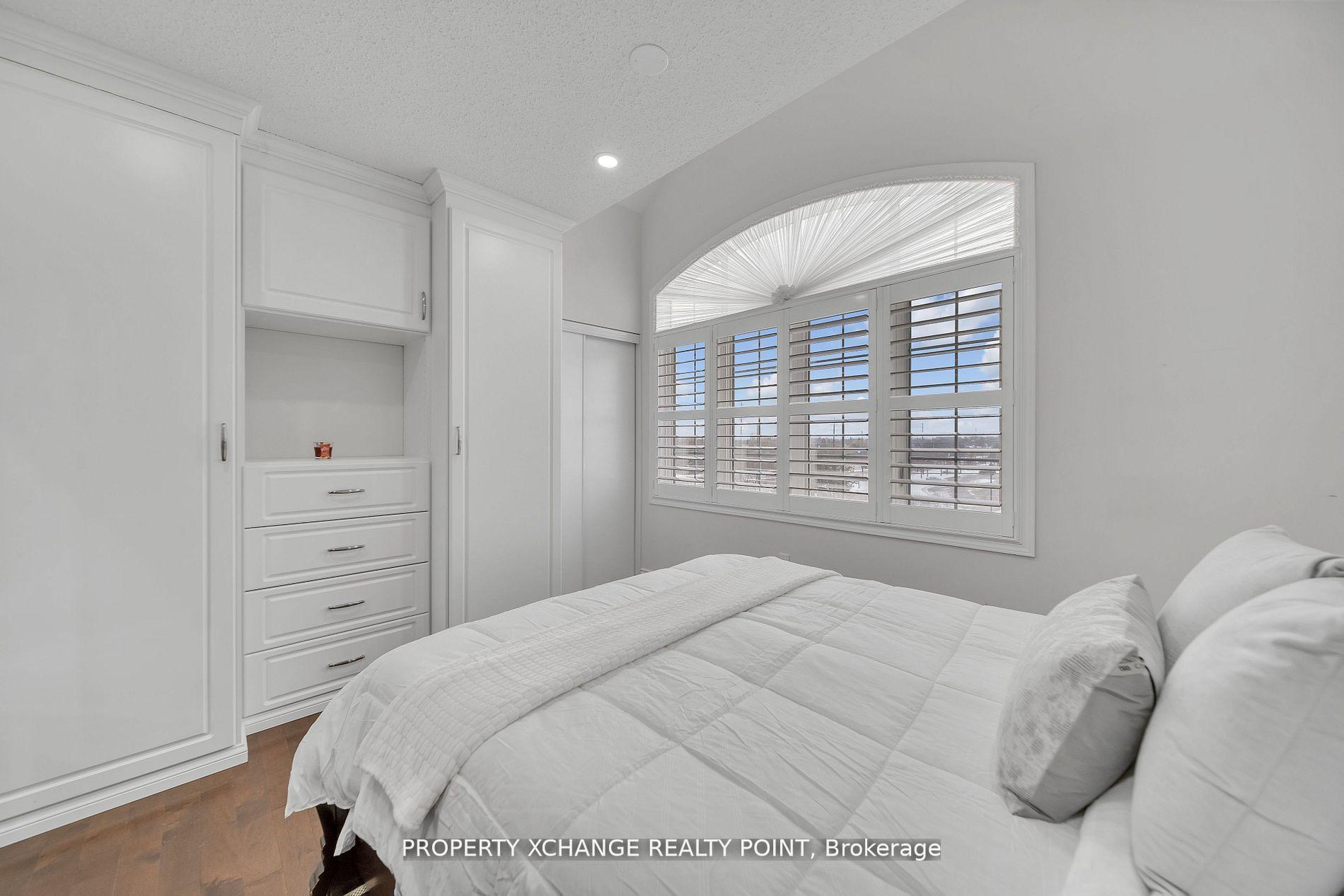 Photo 14 of 107 Chapman Drive, Ajax, Central — HOMEH