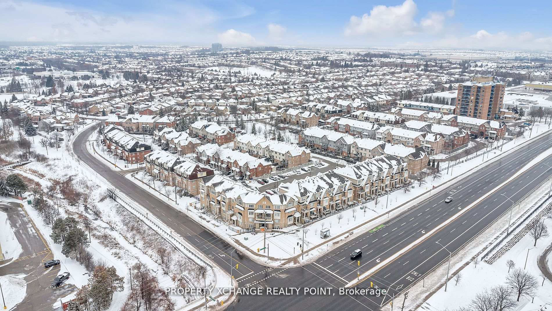 Photo 21 of 107 Chapman Drive, Ajax, Central — HOMEH