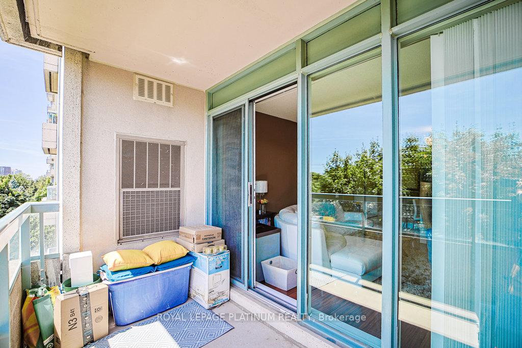 Photo 18 of Unit 410, 5 Emerald Lane, Vaughan, Crestwood-Springfarm-Yorkhill — HOMEH