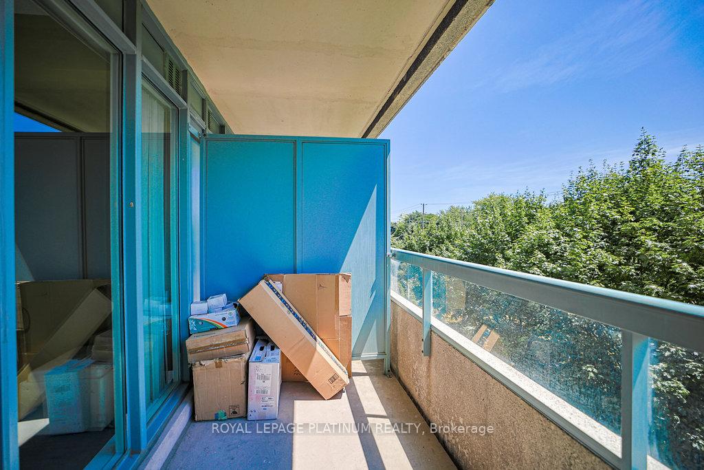Photo 19 of Unit 410, 5 Emerald Lane, Vaughan, Crestwood-Springfarm-Yorkhill — HOMEH