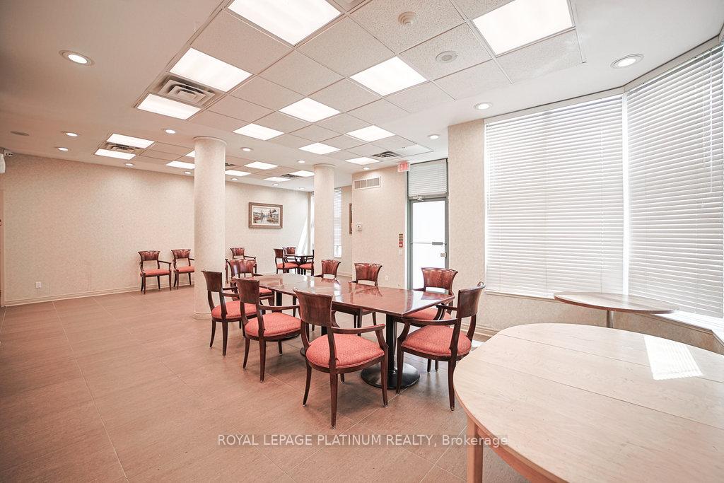 Photo 32 of Unit 410, 5 Emerald Lane, Vaughan, Crestwood-Springfarm-Yorkhill — HOMEH
