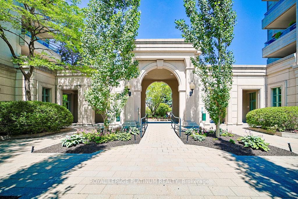Photo 45 of Unit 410, 5 Emerald Lane, Vaughan, Crestwood-Springfarm-Yorkhill — HOMEH