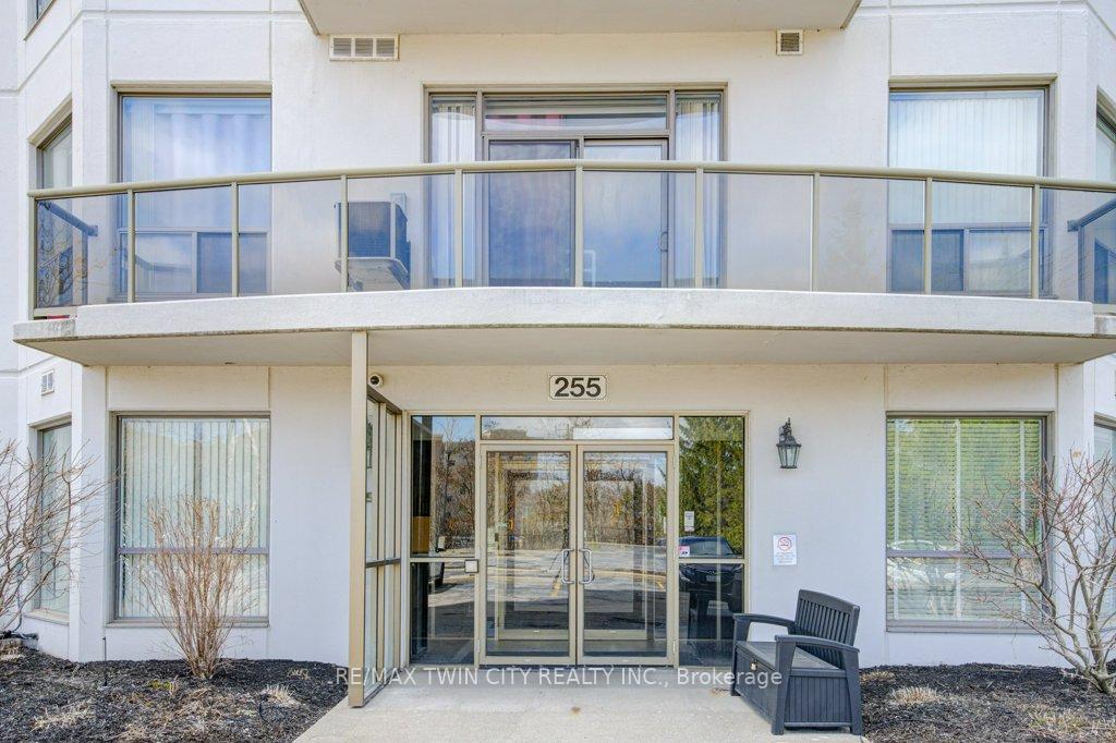 Photo 2 of Unit 1001, 255 Keats Way, Waterloo — HOMEH