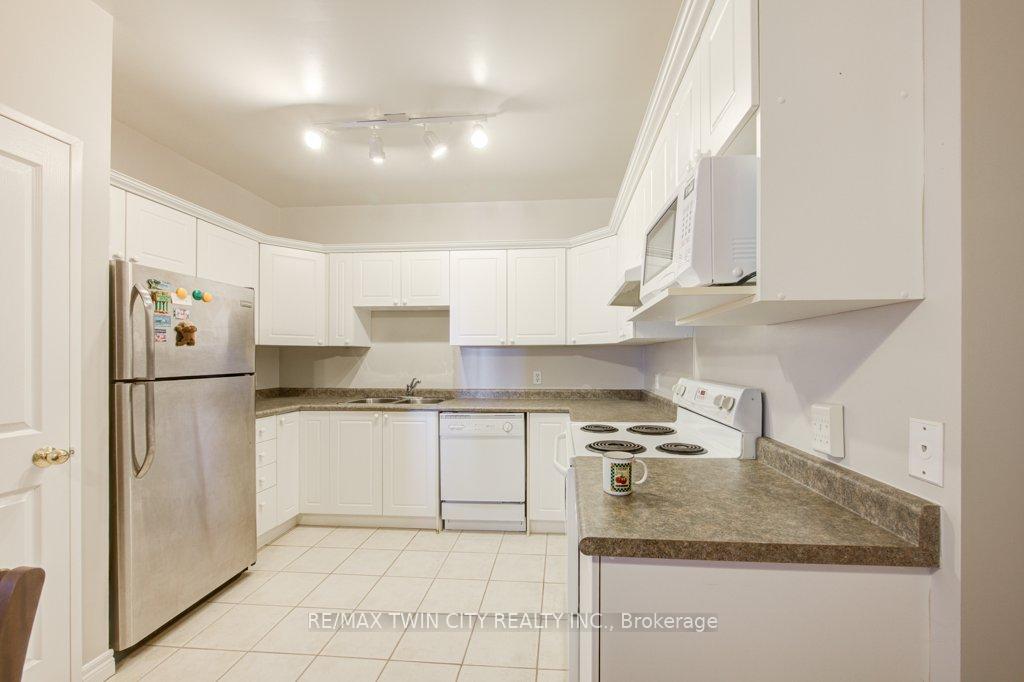 Photo 15 of Unit 1001, 255 Keats Way, Waterloo — HOMEH