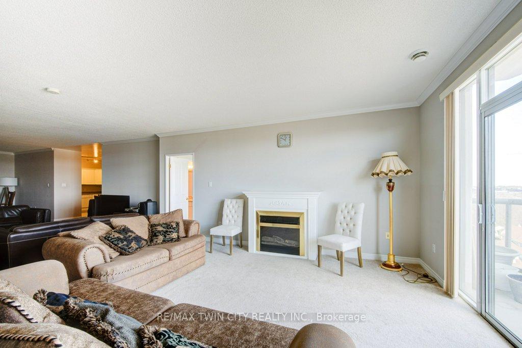 Photo 18 of Unit 1001, 255 Keats Way, Waterloo — HOMEH