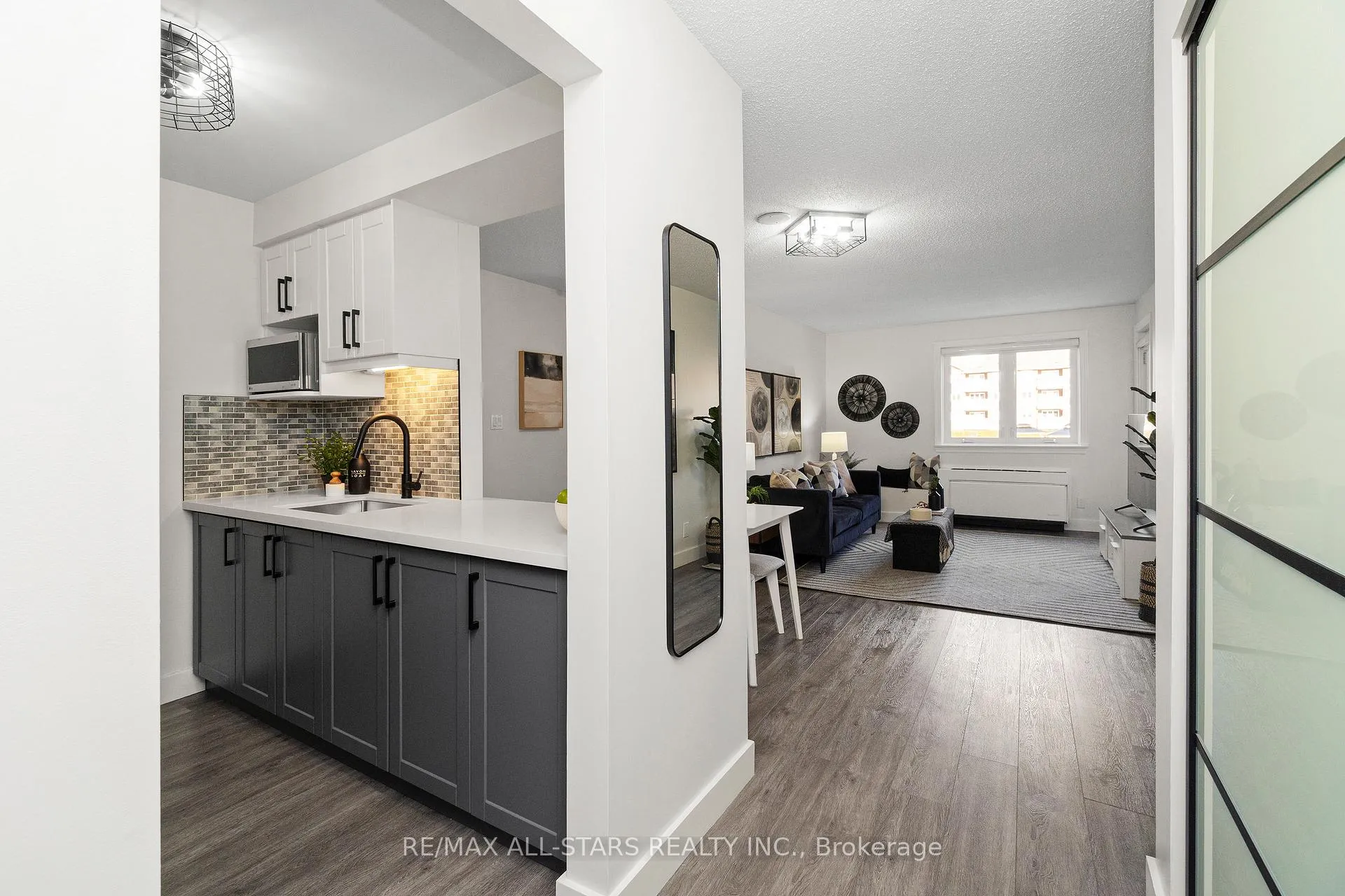 Photo 5 of Unit 211, 191 Lake Driveway, Ajax, South West — HOMEH