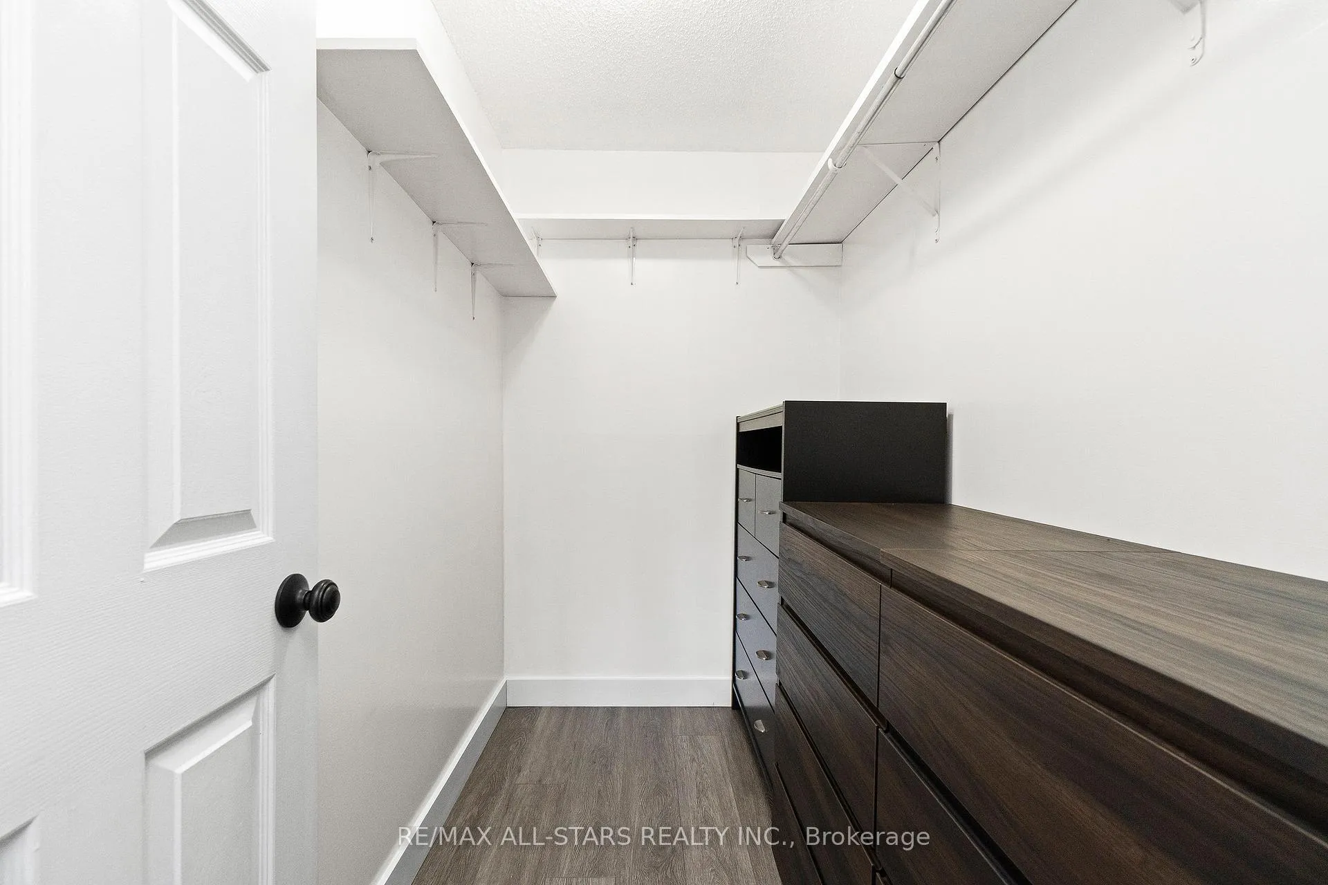 Photo 26 of Unit 211, 191 Lake Driveway, Ajax, South West — HOMEH