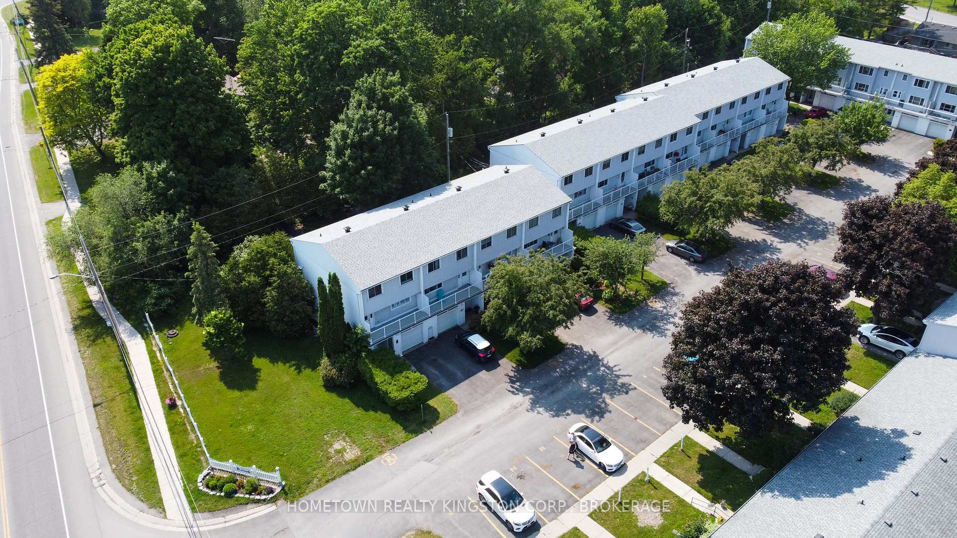 Photo 1 of Unit 6, 4427 Bath Road, Loyalist, Amherstview — HOMEH